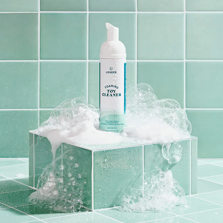 1220-lovers-foaming-toy-cleaner-2.webp Lovers Foaming Toy Cleaner