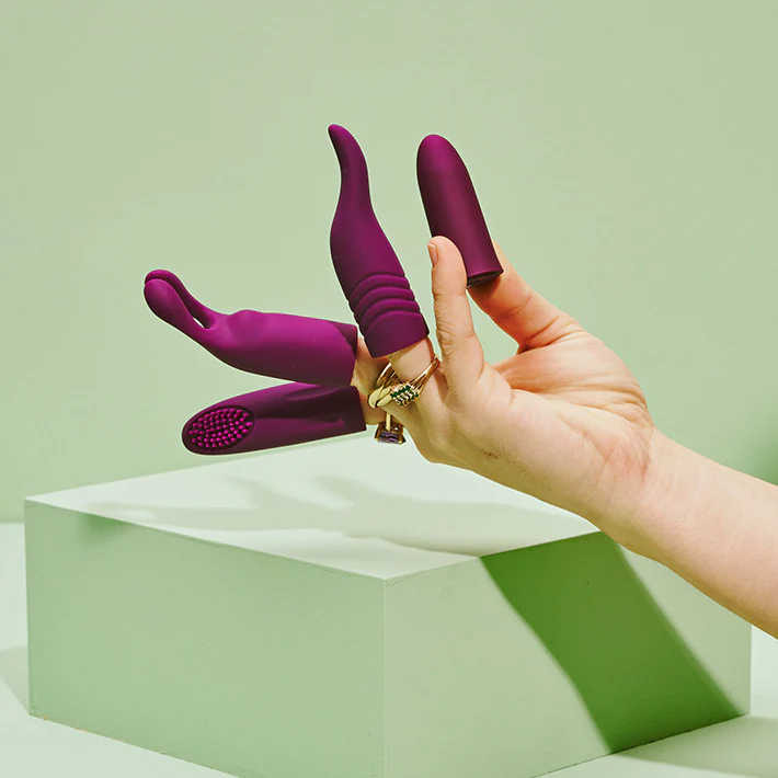 1660-lovers-just-the-tip-vibrator-kit-2.webp Lovers Just the Tip Vibrator Kit