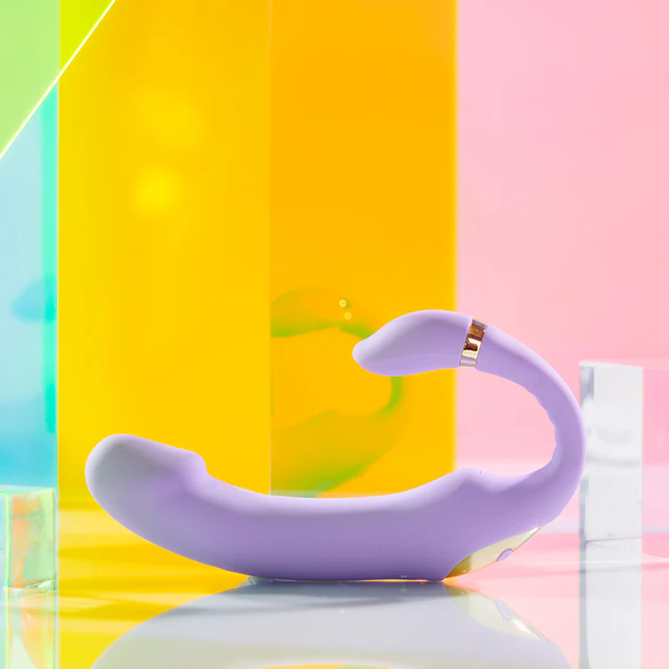 1911-gender-x-orgasmic-orchid-poseable-strapless-strap-on-11.webp Gender X Orgasmic Orchid Poseable Strapless Strap-On