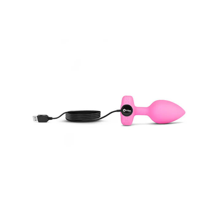b-Vibe Vibrating Heart Plug