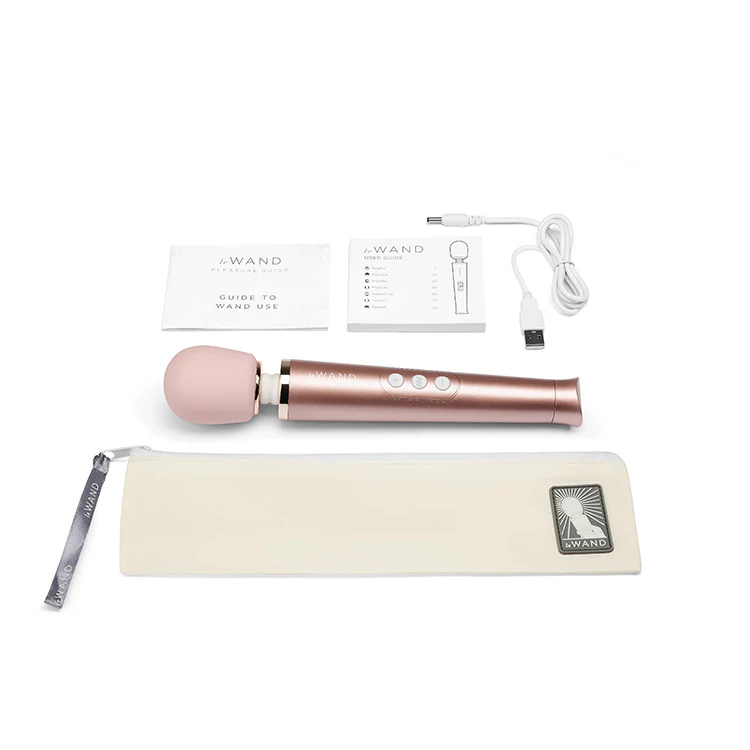 3433-le-wand-petite-rechargeable-massager-14.webp Le Wand Petite Rechargeable Massager