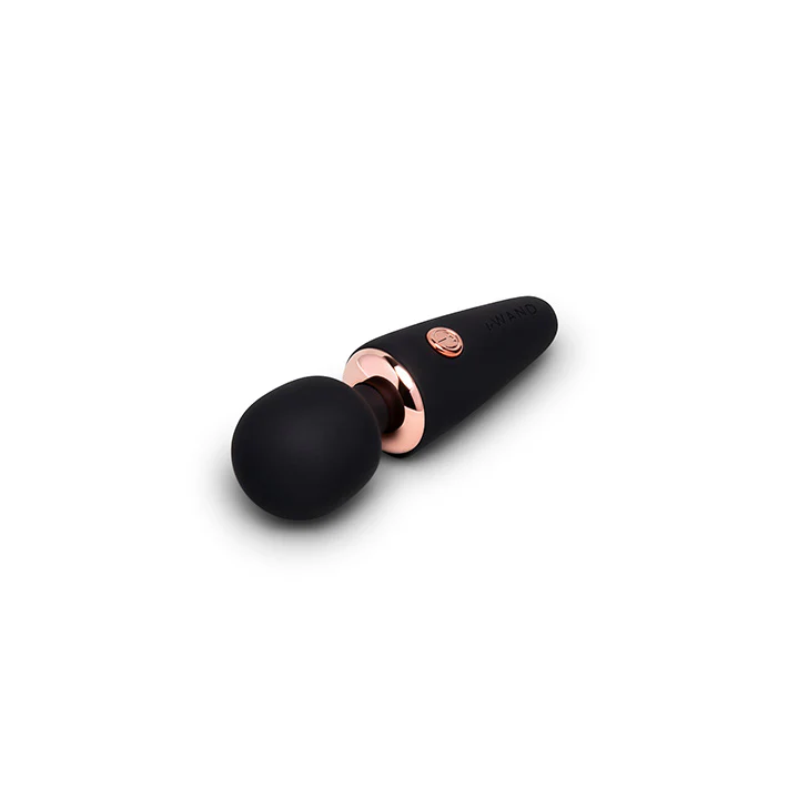 3438-le-wand-mini-micro-wand-vibrator-3.webp Le Wand Mini Micro Wand Vibrator