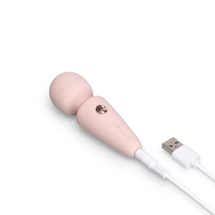 3438-le-wand-mini-micro-wand-vibrator-9.webp Le Wand Mini Micro Wand Vibrator