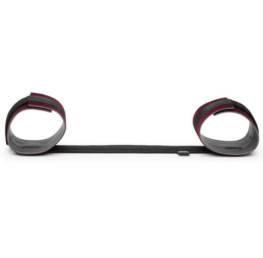 3546-sex-mischief-enchanted-spreader-bar-2.webp Sex & Mischief Enchanted Spreader Bar