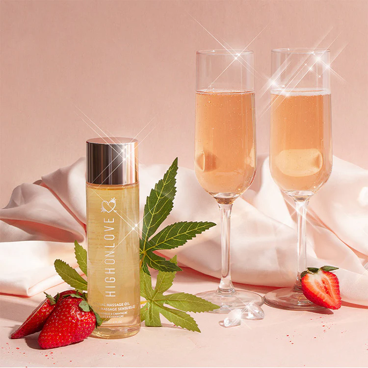 3588-high-on-love-strawberries-champagne-massage-oil-4.webp High On Love Strawberries & Champagne Massage Oil