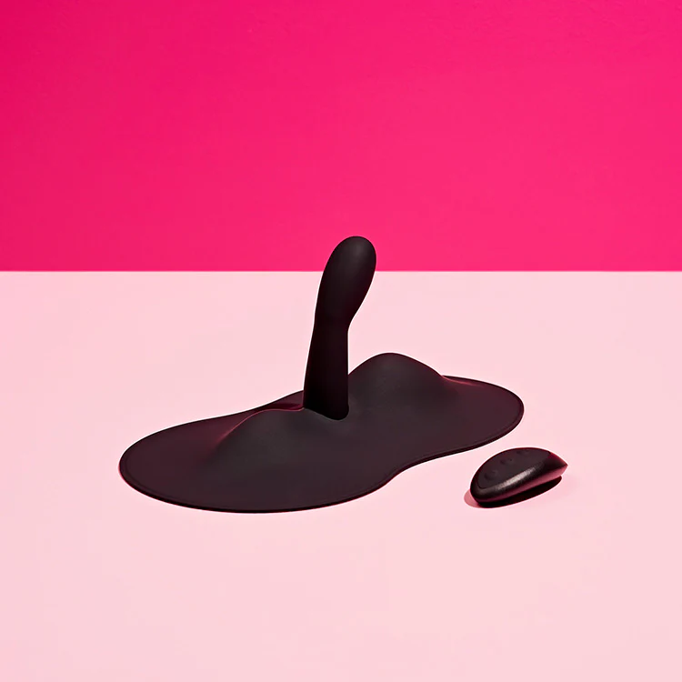 3795-vibepad-3-remote-controlled-grinding-g-spot-vibrator-2.webp VibePad 3 Remote Controlled Grinding G-Spot Vibrator