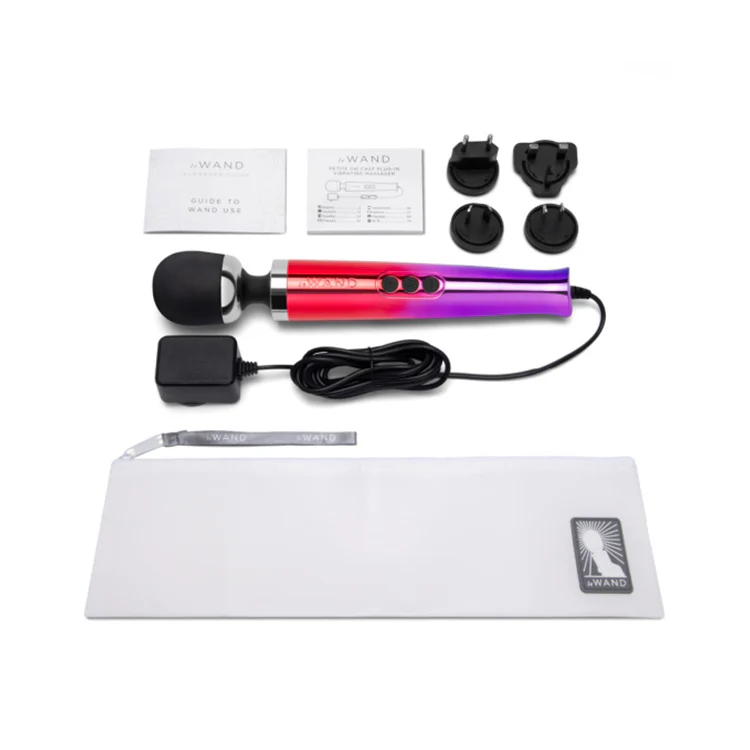 3899-le-wand-die-cast-ombre-plug-in-vibrating-wand-4.webp Le Wand Die Cast Ombré Plug-In Vibrating Wand