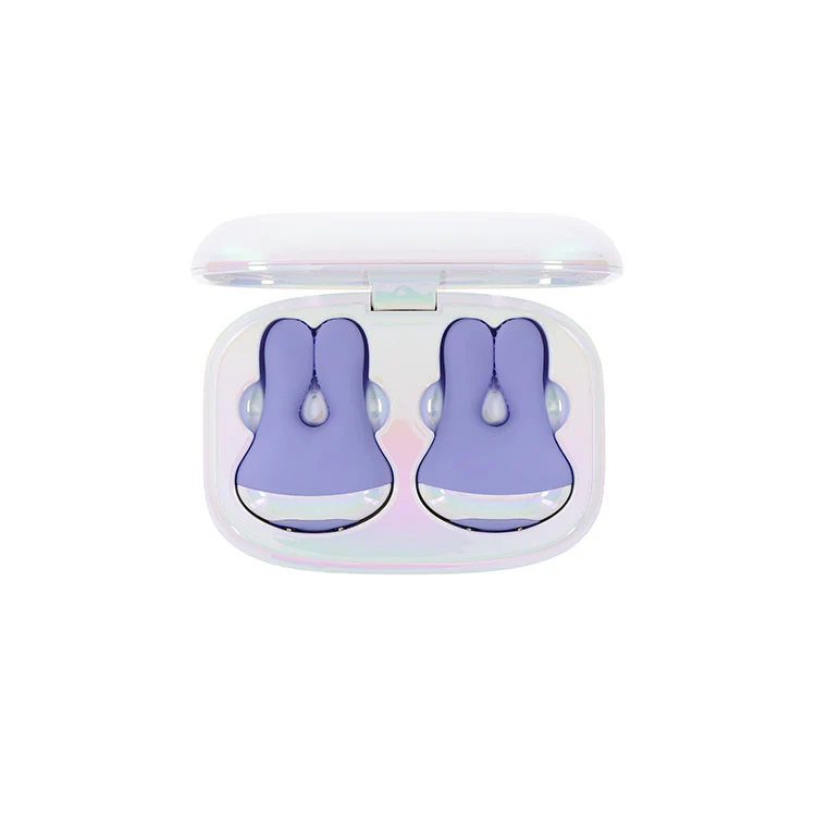 4066-playboy-pleasure-in-a-pinch-vibrating-nipple-clamps-4.webp Playboy Pleasure In a Pinch Vibrating Nipple Clamps