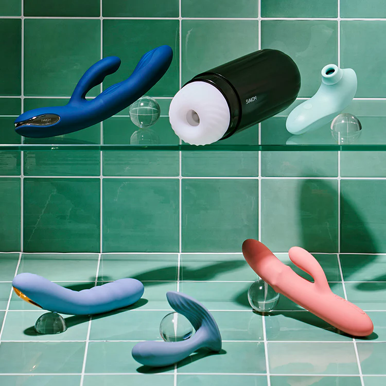 4634-svakom-aylin-pulsating-rabbit-vibrator-3.webp SVAKOM Aylin Pulsating Rabbit Vibrator