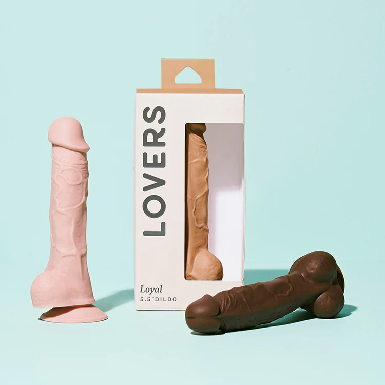 600-lovers-loyal-5.5in-dildo-2.webp Lovers Loyal 5.5in Dildo